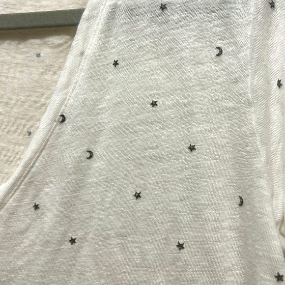 Rails V-Neck Tshirt - Picture 2 of 2